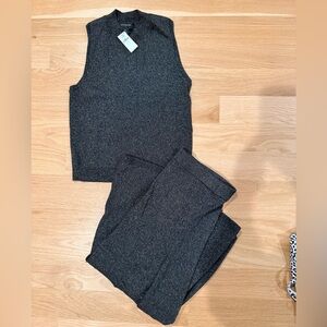 Banana Republic Charcoal Knit Skirt